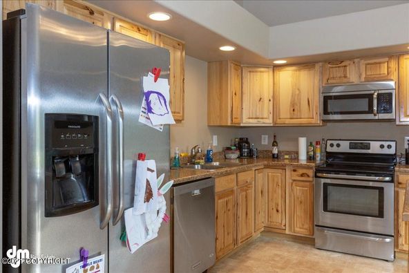 4001 E Ruth Dr, Wasilla, AK 99654
